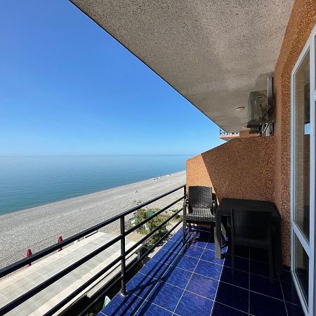 Hotel Lazuri In Kvariati Dış mekan fotoğraf