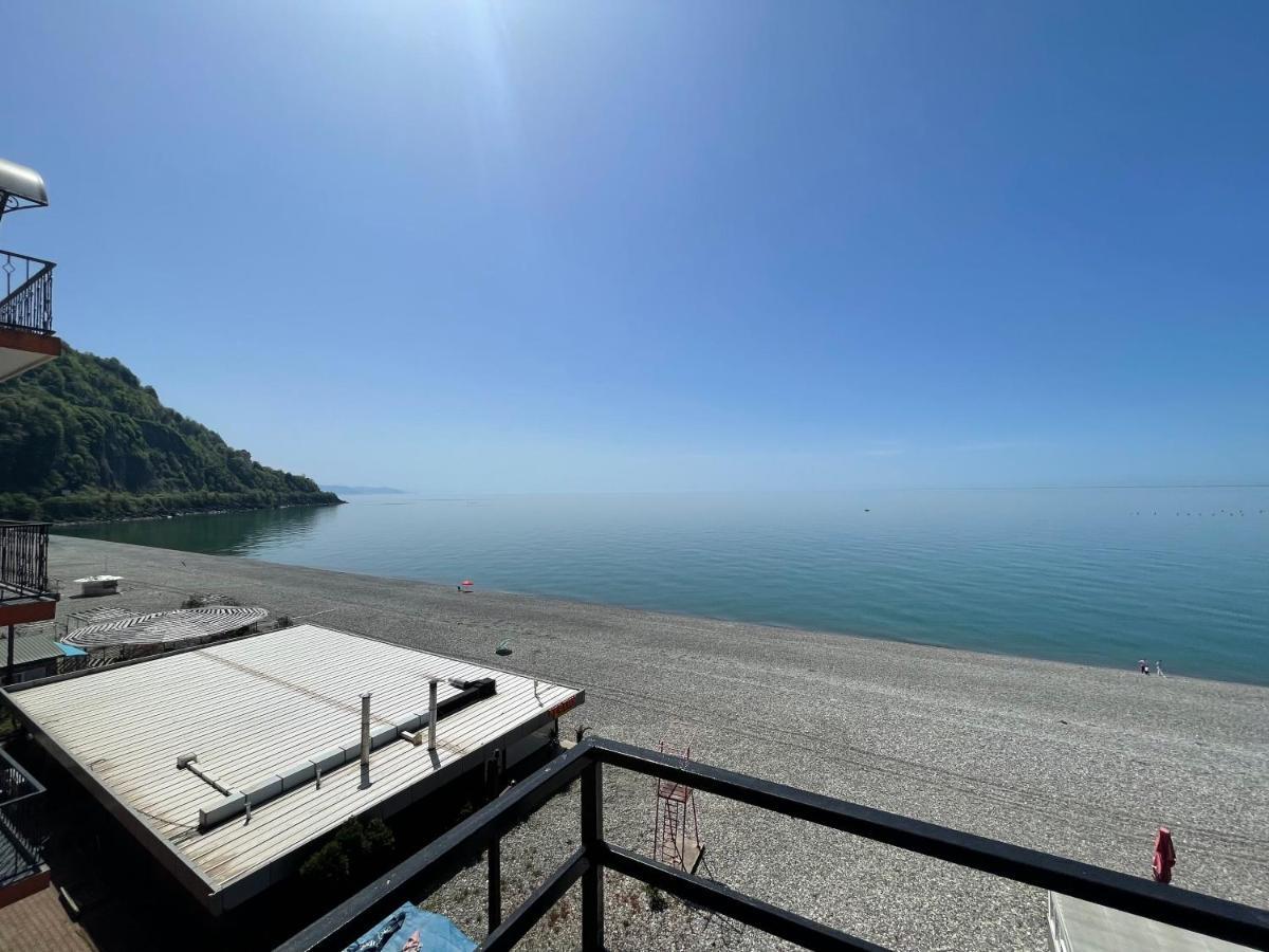 Hotel Lazuri In Kvariati Dış mekan fotoğraf
