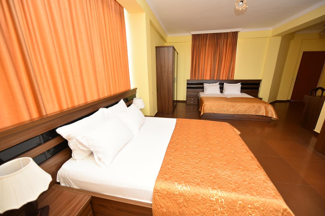 Hotel Lazuri In Kvariati Dış mekan fotoğraf